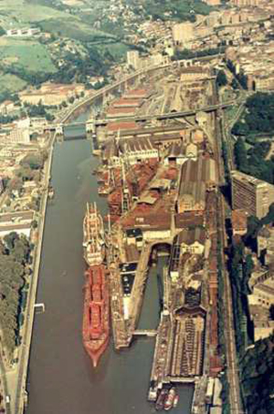 Abandoibarra y Astilleros Euskadlduna, Bilbao.