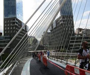(01.07.) La ciudad posmoderna de los 90s.